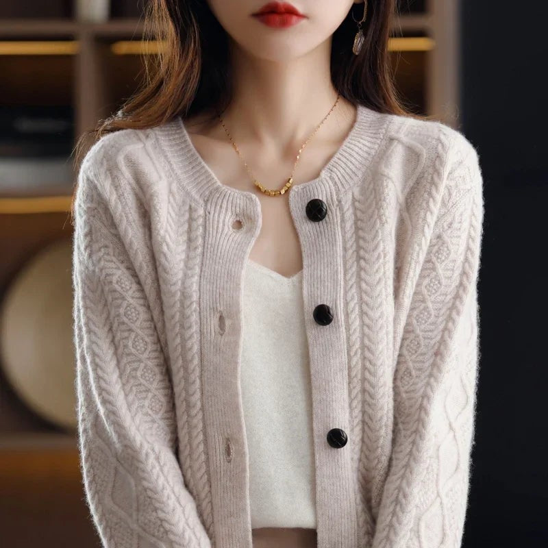 Cable-knit button cardigan