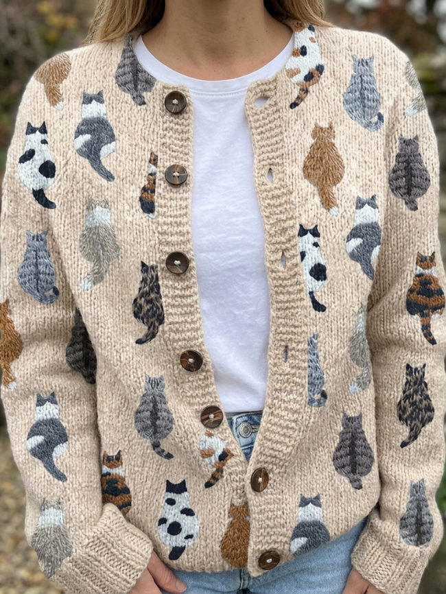 Eulalia | Cat-Motif Button Cardigan