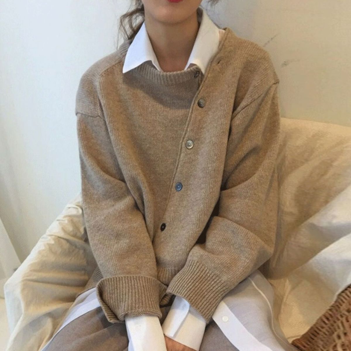 Gloria | Button-Front Knit Cardigan