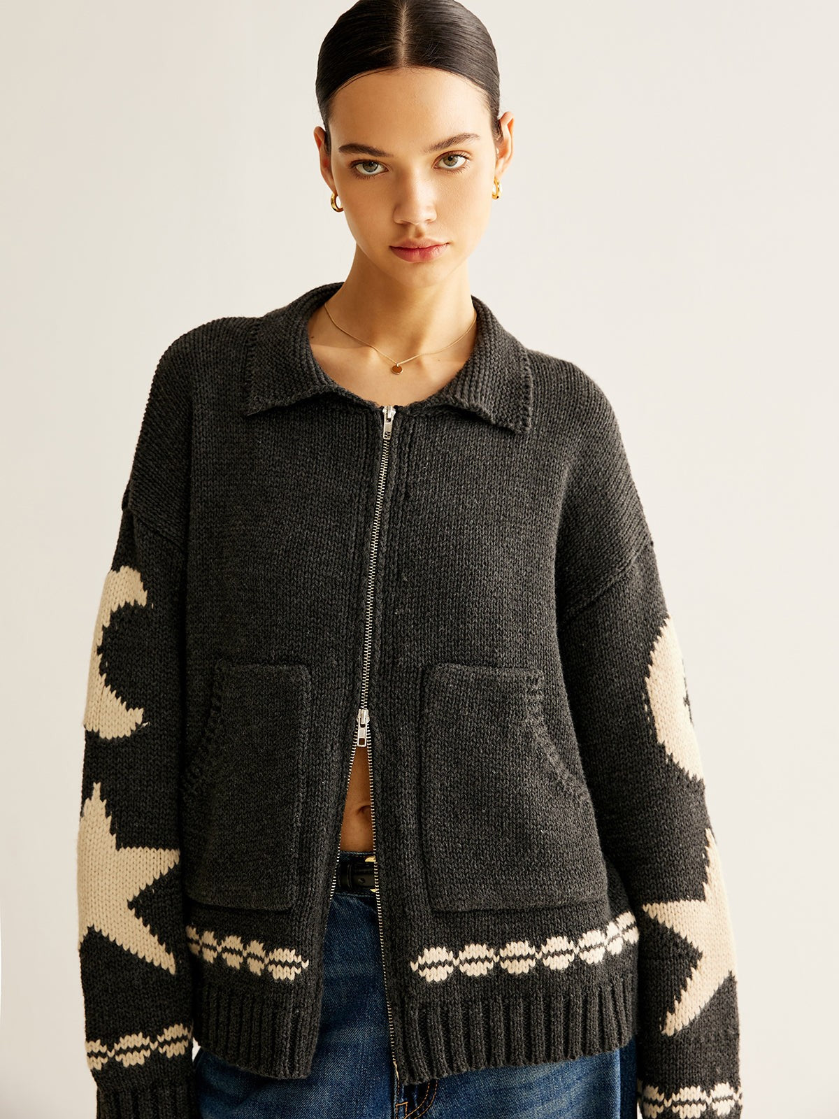 Star-motif zip-up cardigan