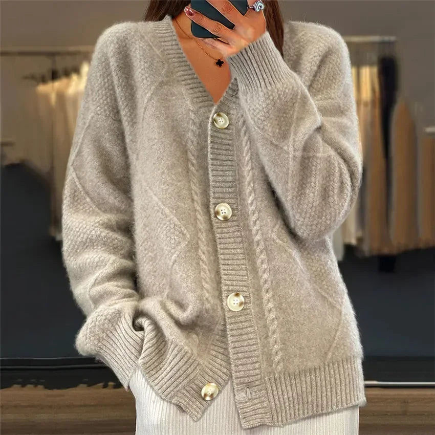 Juliet | Cable Knit V-Neck Cardigan
