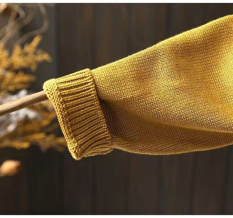 Ludovica | Chunky Knit Cardigan with Patch Pocket