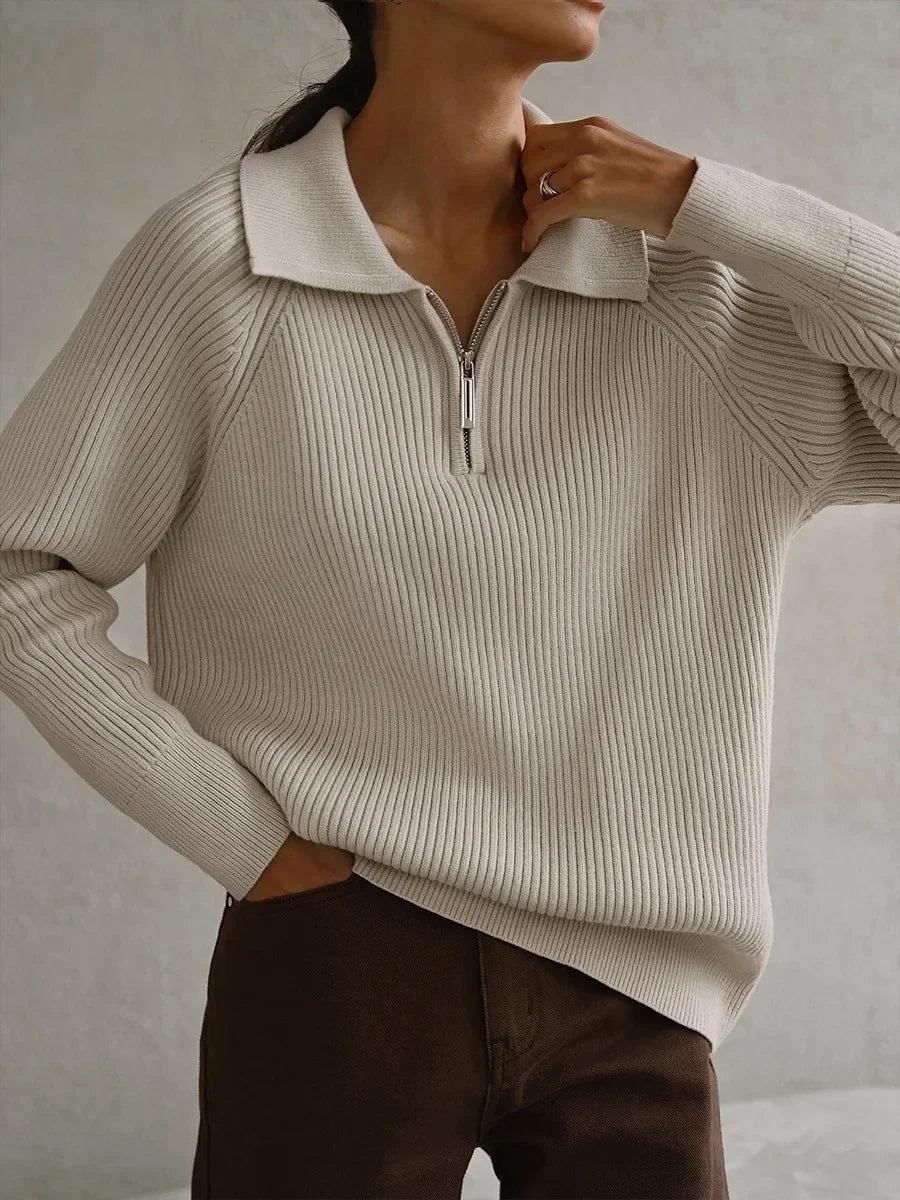 Ruth | Jersey de cuello alto con cremallera y textura acanalada