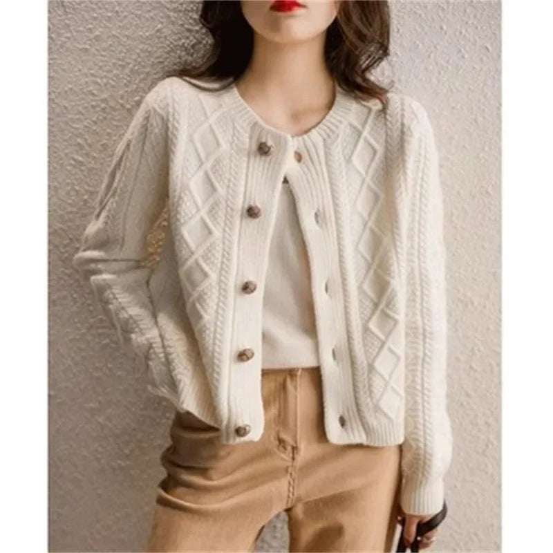 Cable-knit button cardigan
