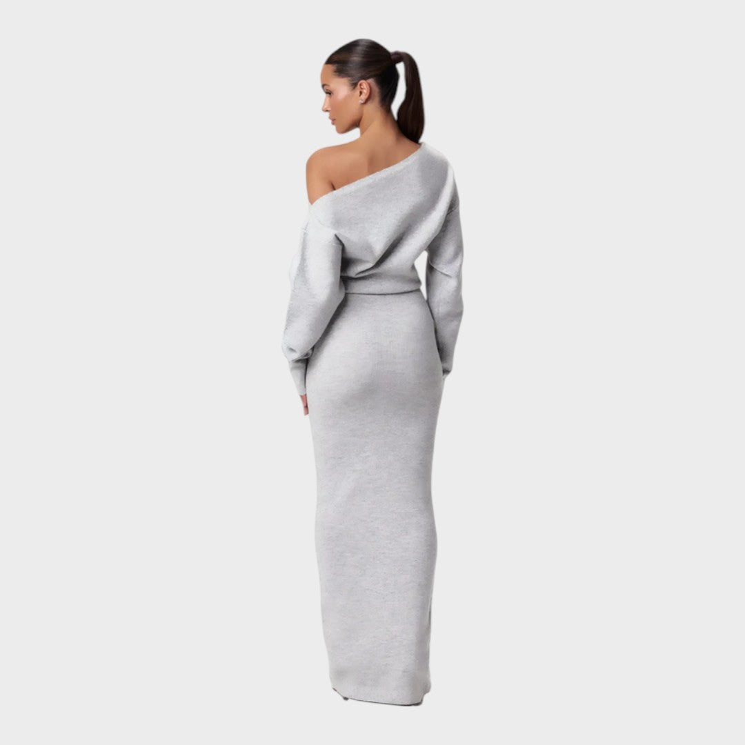 Off-shoulder knit maxi dress