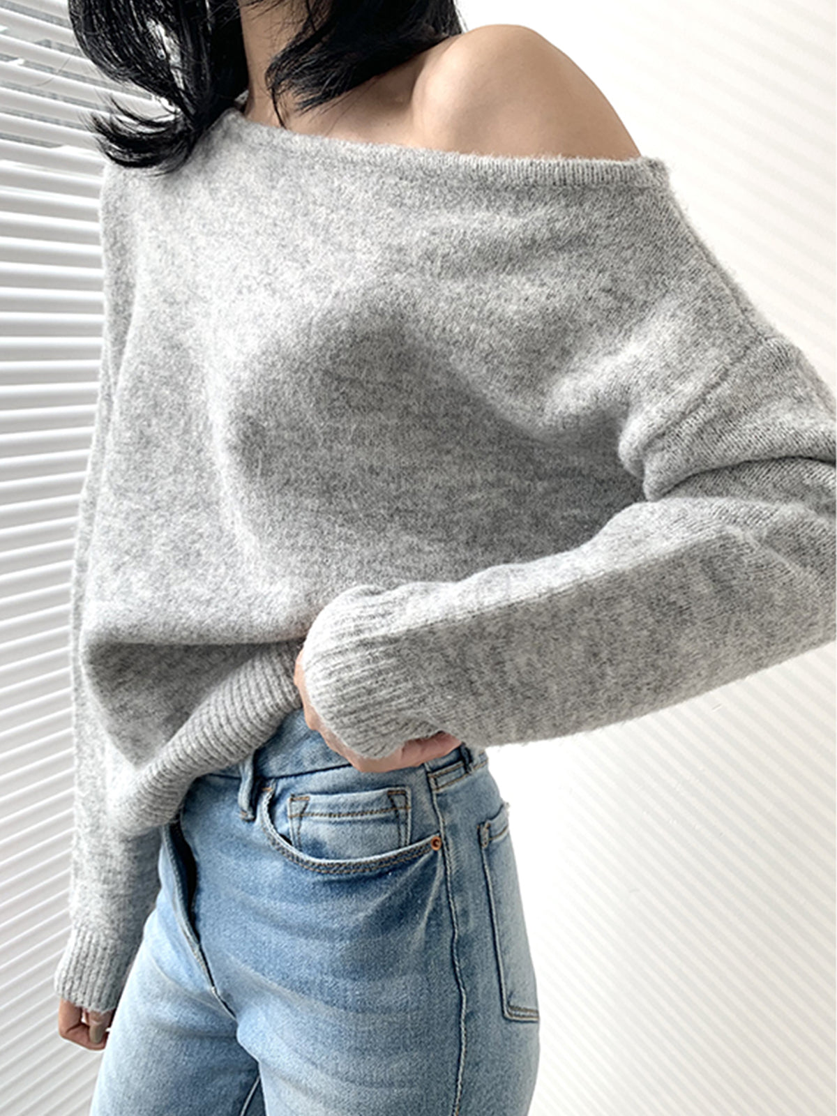Sally | Wool Off-Shoulder Jumper