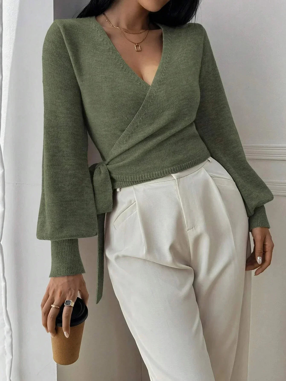 Cecilia | Top de punto cruzado con lazada en la cintura